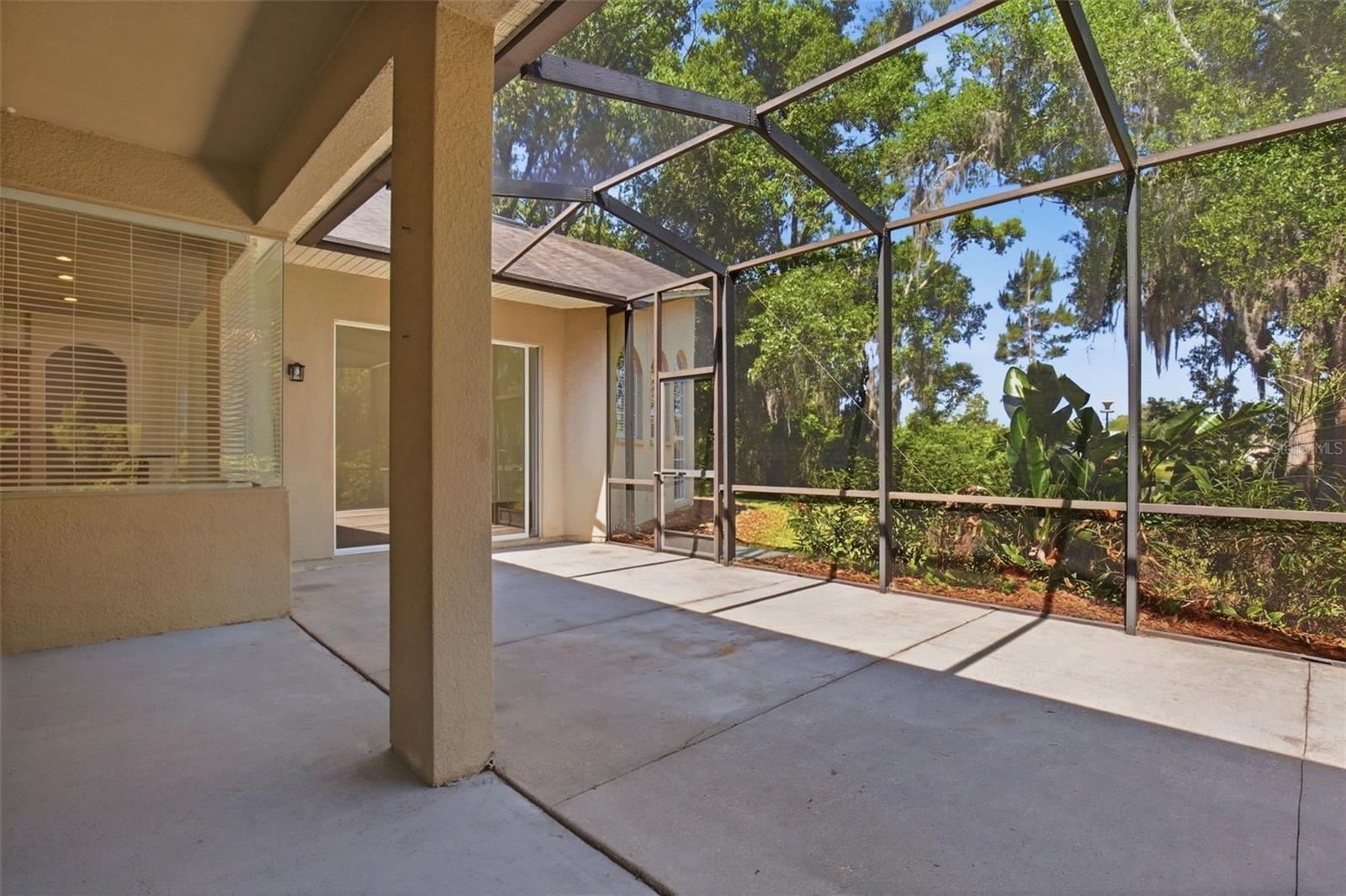 Listing photo id 41 for 4745 Patagonia Place