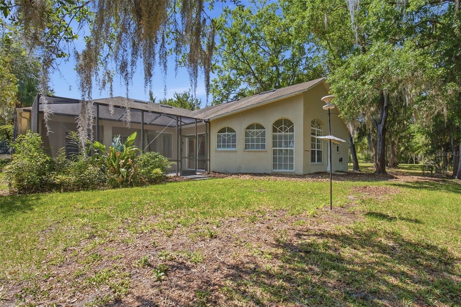 Listing photo id 46 for 4745 Patagonia Place