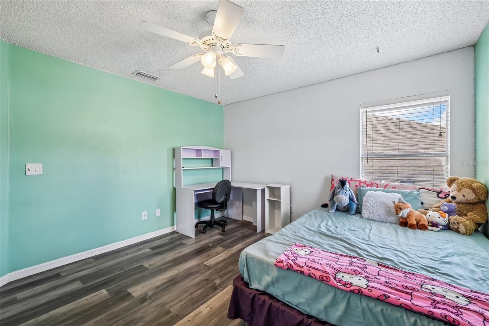 Image 14 of 33 For 9525 Southern Garden Circle