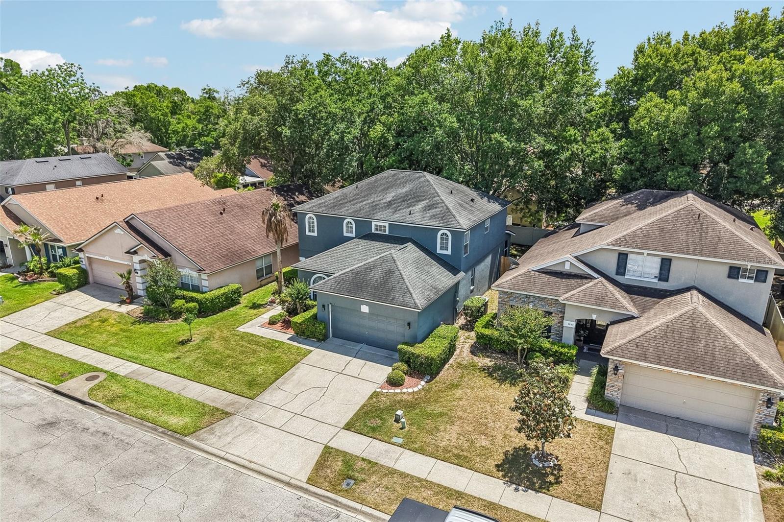 Image 19 of 33 For 9525 Southern Garden Circle