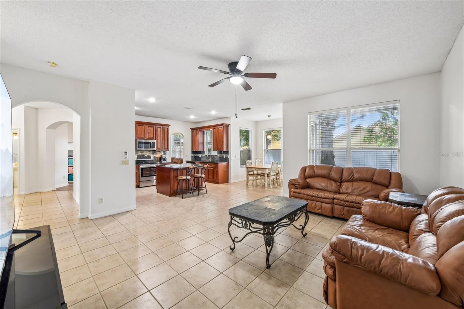 Image 29 of 33 For 9525 Southern Garden Circle