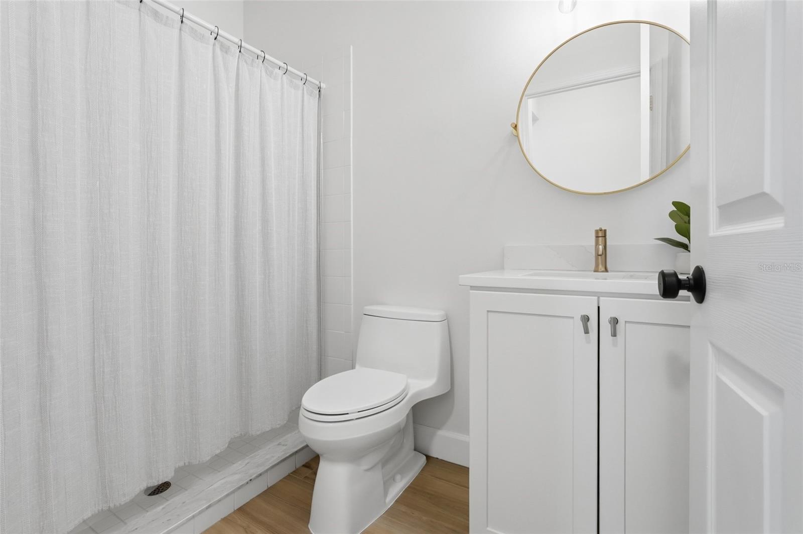 Image 31 of 48 For 264 Blue Stone Circle