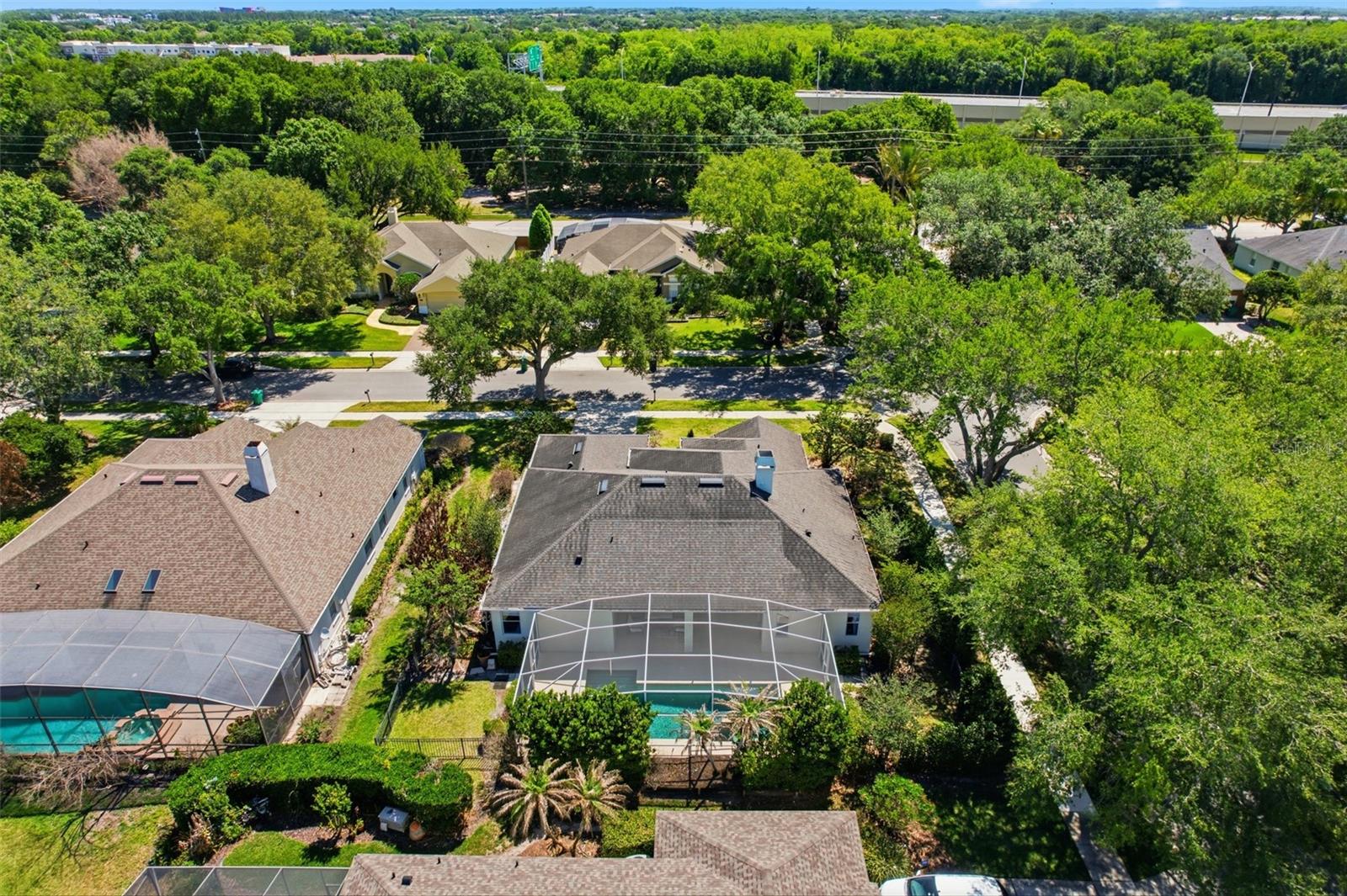 Image 46 of 48 For 264 Blue Stone Circle