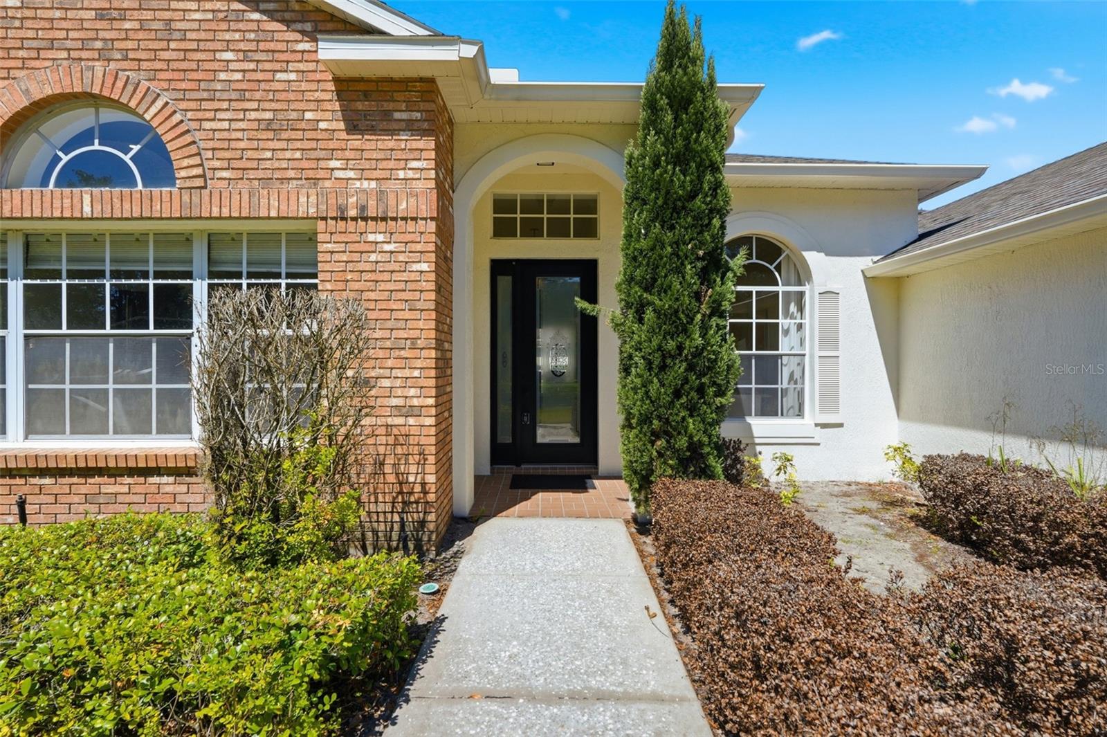 Image 7 of 48 For 264 Blue Stone Circle