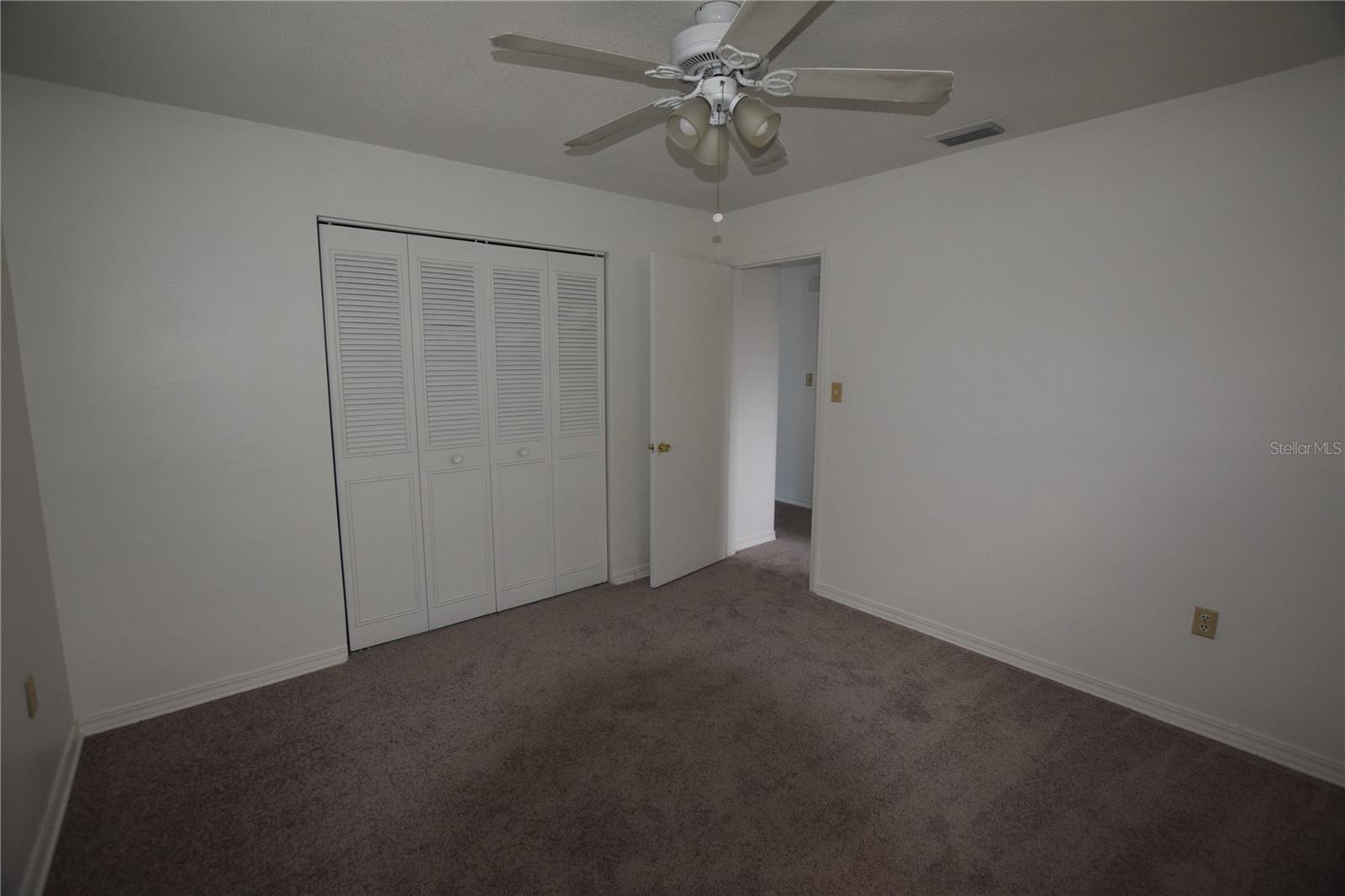 Image 19 of 36 For 2762 Clear Cove Lane