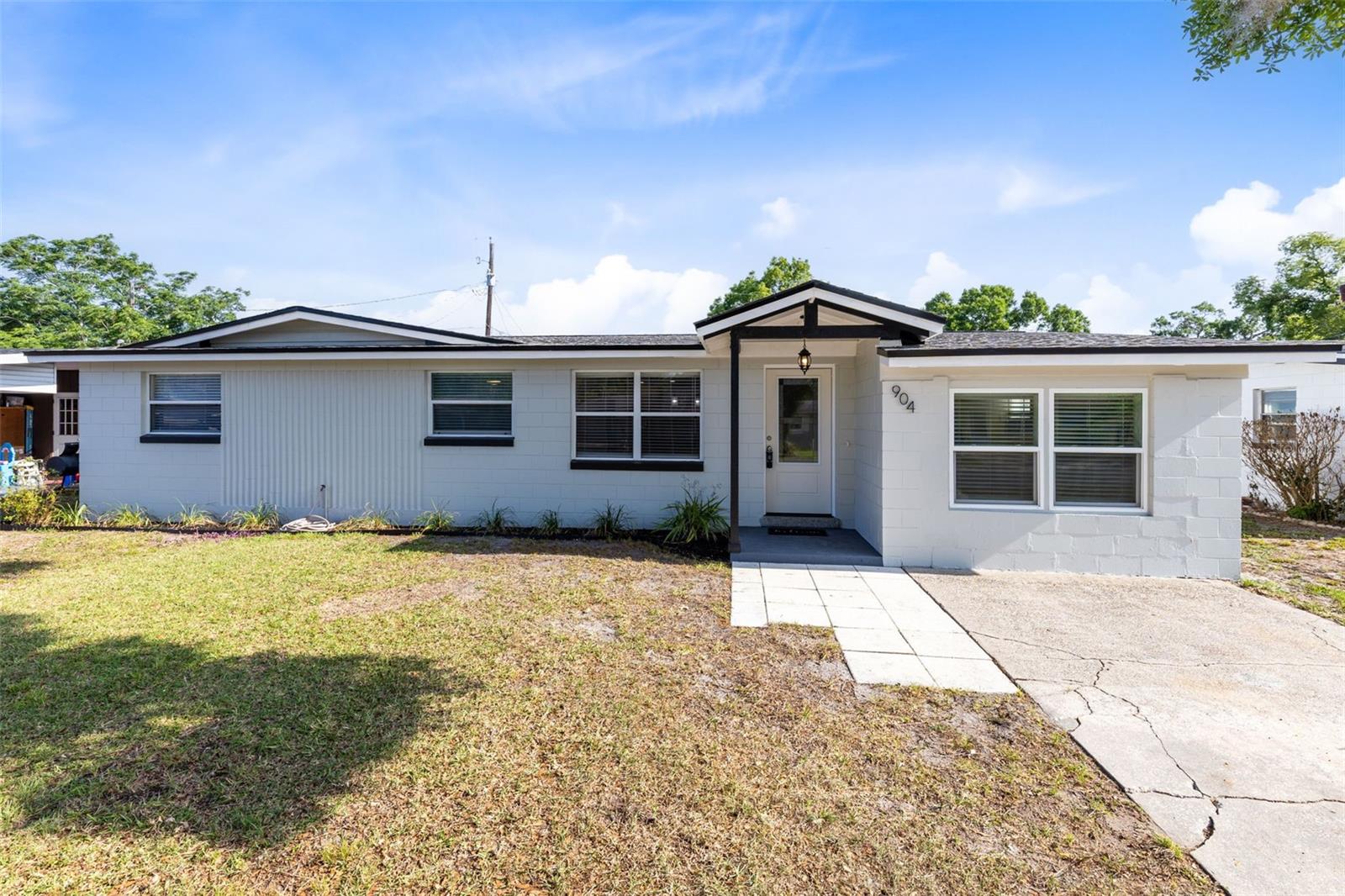 Image 2 of 27 For 904 Hawaii Drive