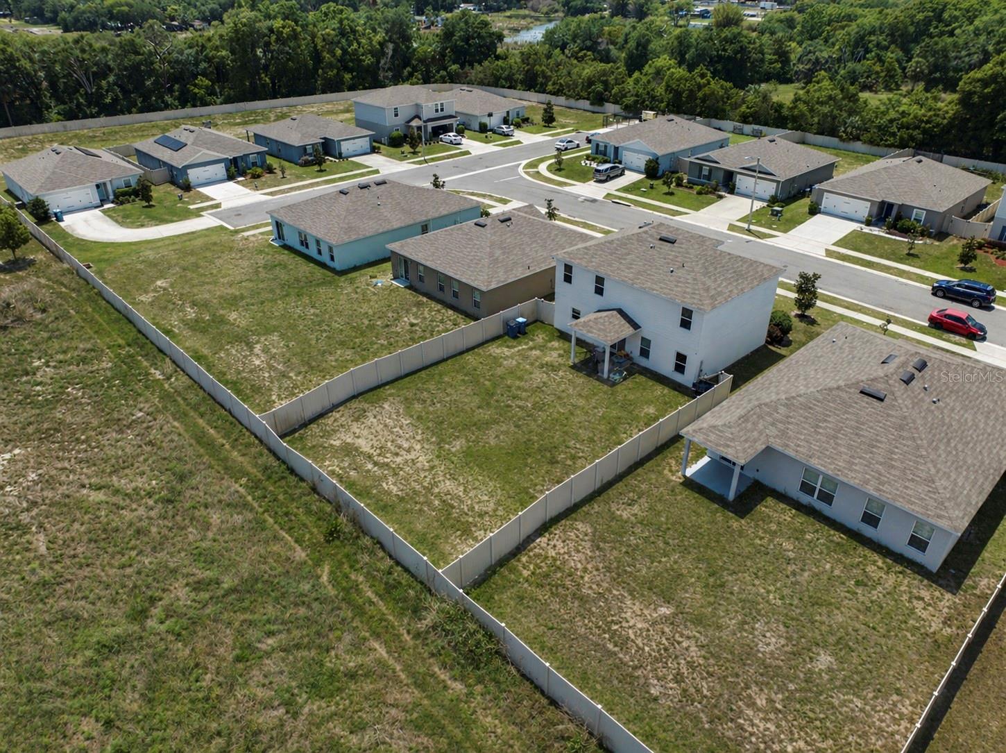 Image 24 of 30 For 313 Fiddlewood Court