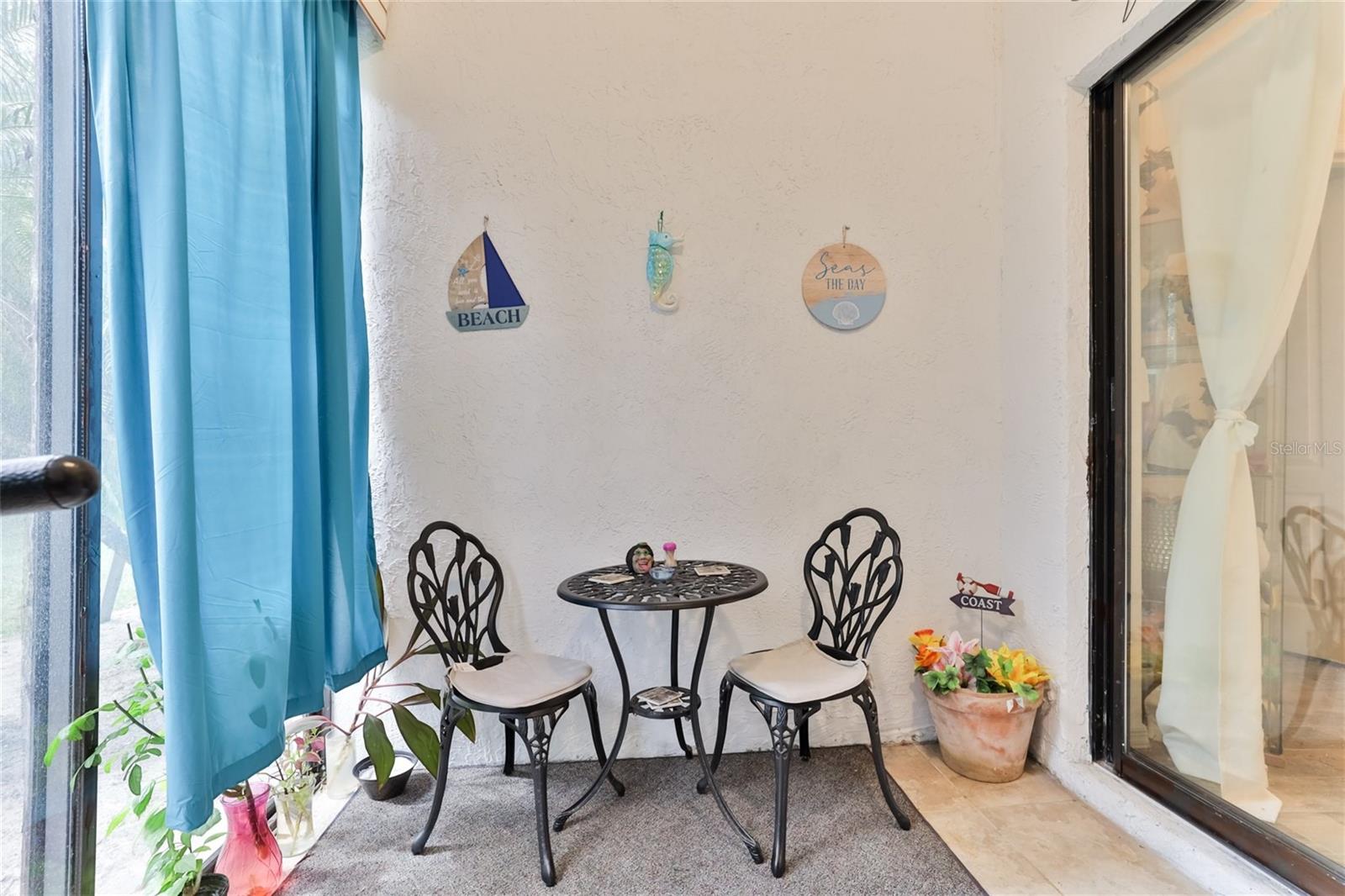 Image 31 of 42 For 121 Dovecote Lane