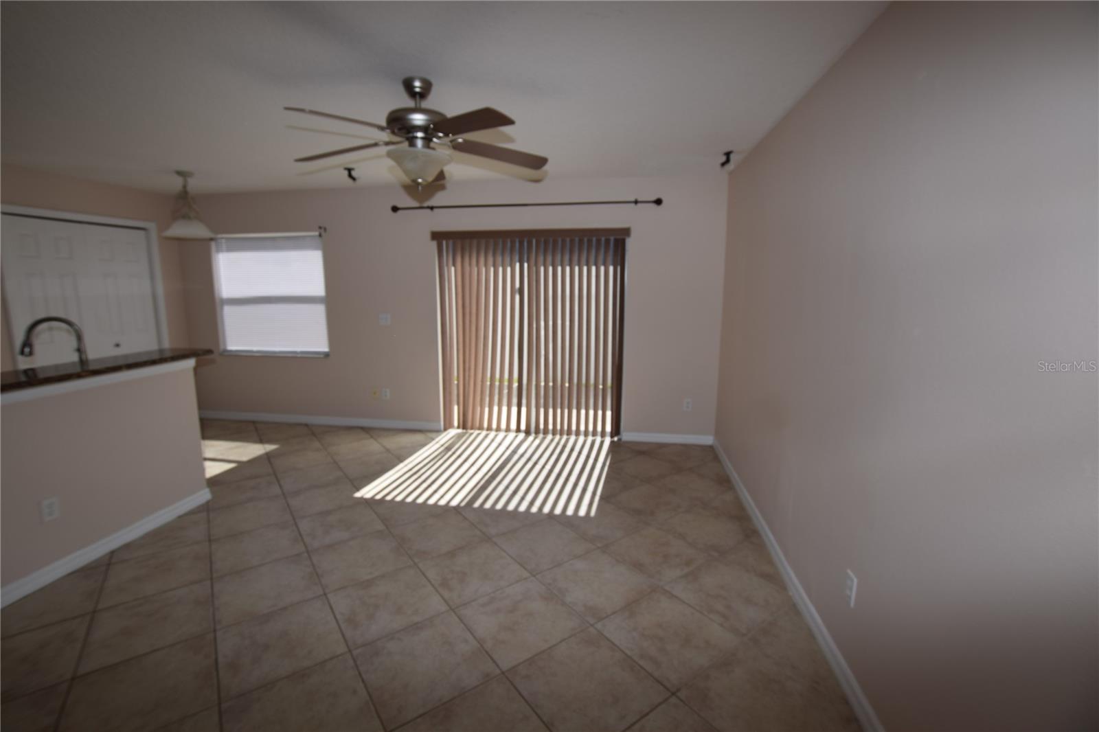 Image 10 of 47 For 13098 Lexington Summit Street