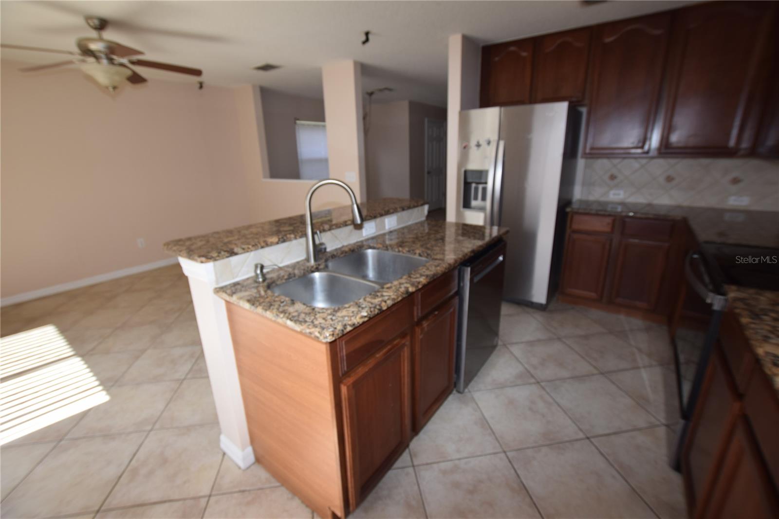 Image 19 of 47 For 13098 Lexington Summit Street