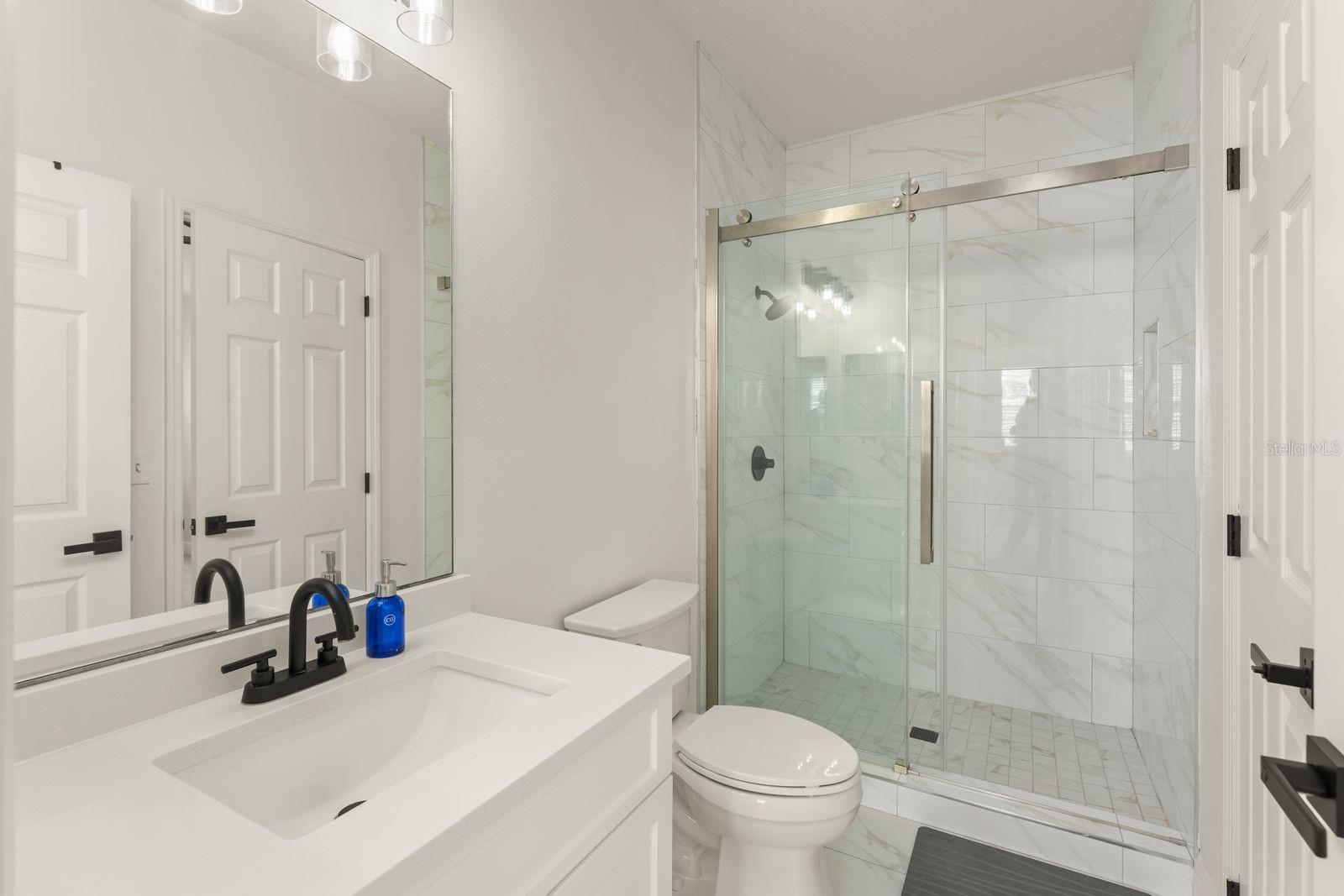 Image 35 of 55 For 611 Brookfield Terrace