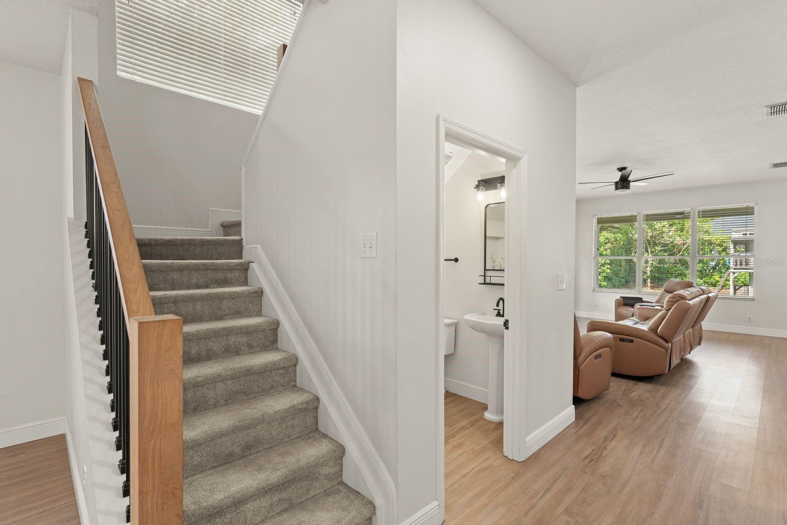 Image 8 of 55 For 611 Brookfield Terrace