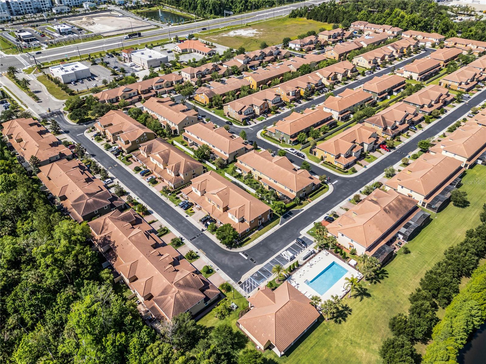 Image 34 of 37 For 5640 Siracusa Lane
