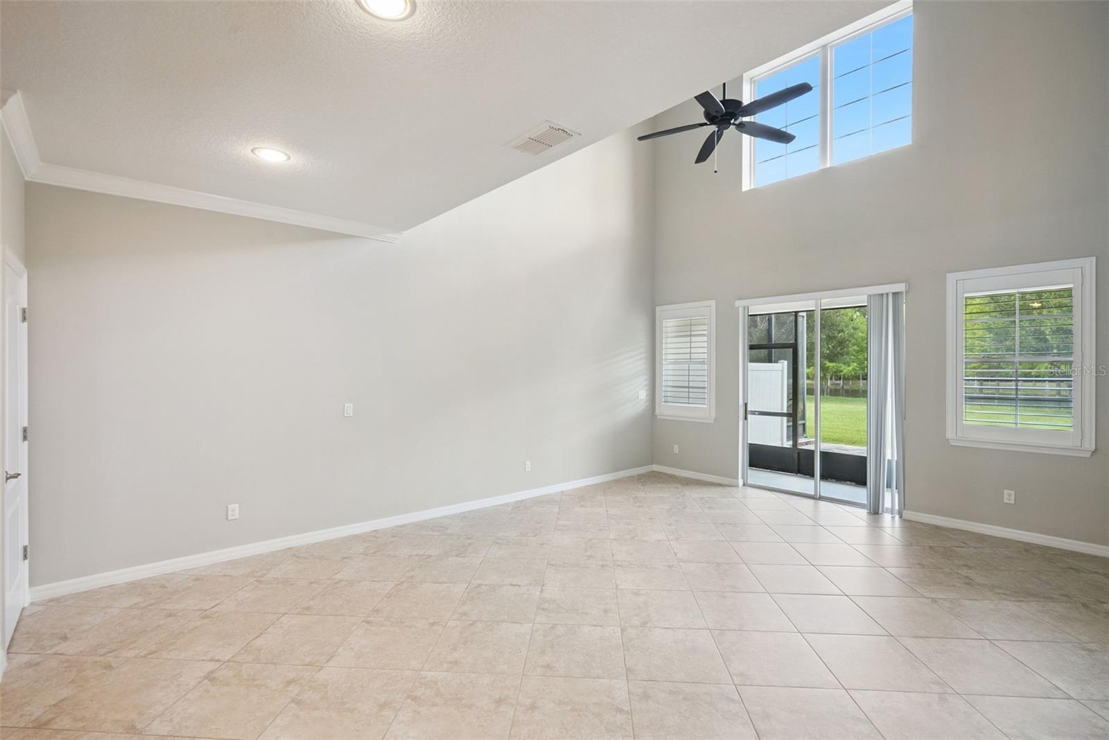 Image 5 of 37 For 5640 Siracusa Lane