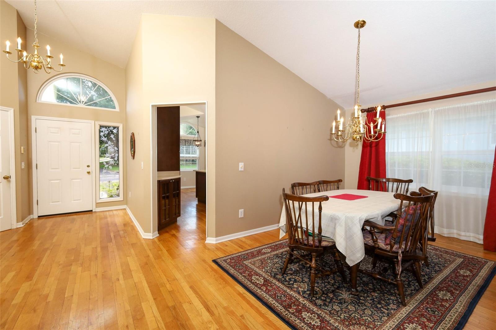 Image 11 of 44 For 3946 Villas Green Circle
