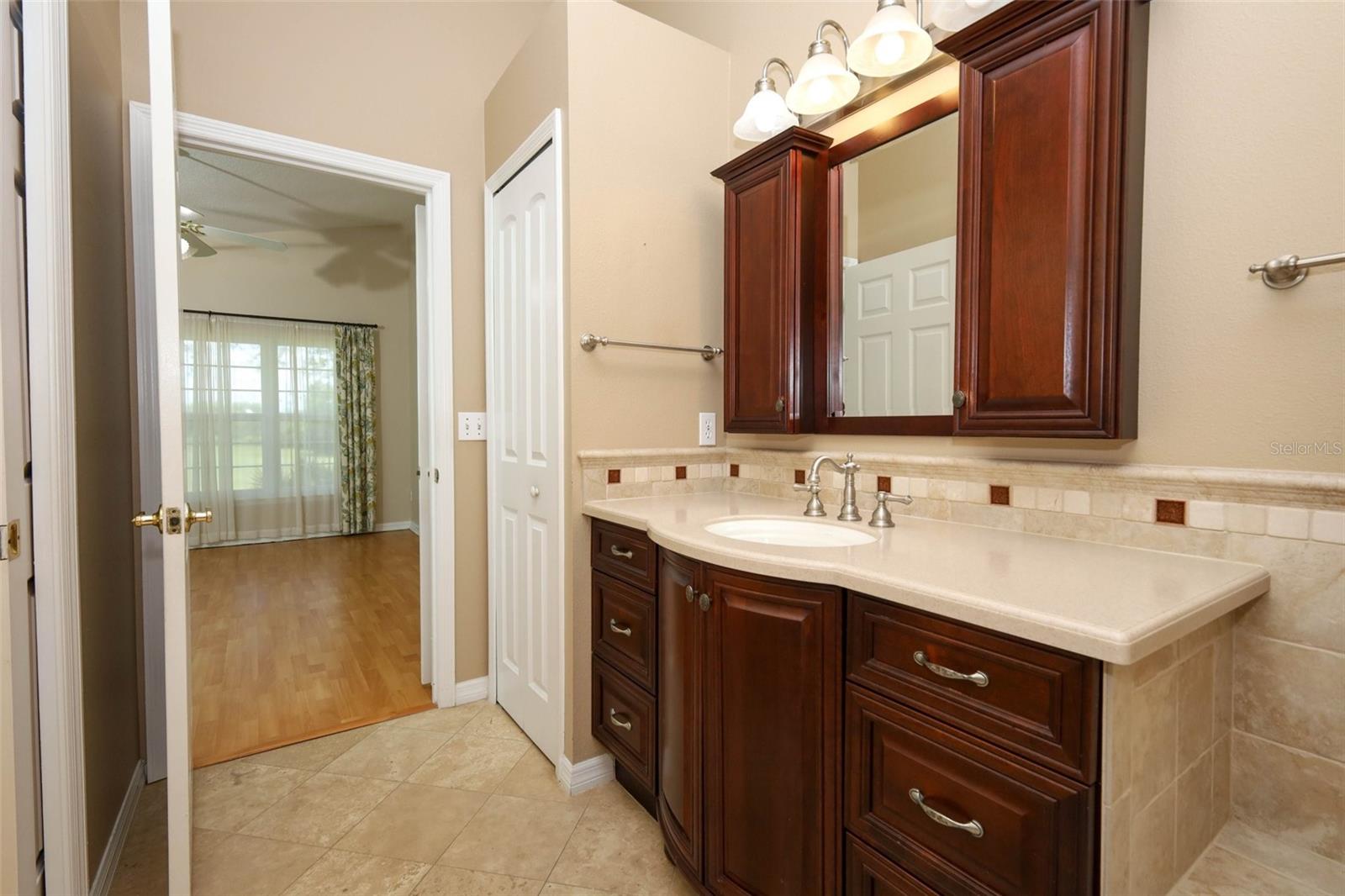 Image 21 of 44 For 3946 Villas Green Circle