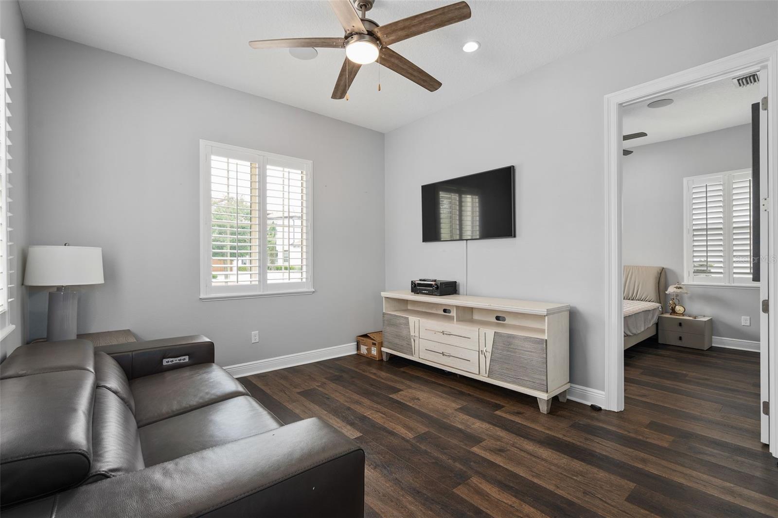 Image 33 of 78 For 15522 Shorebird Lane