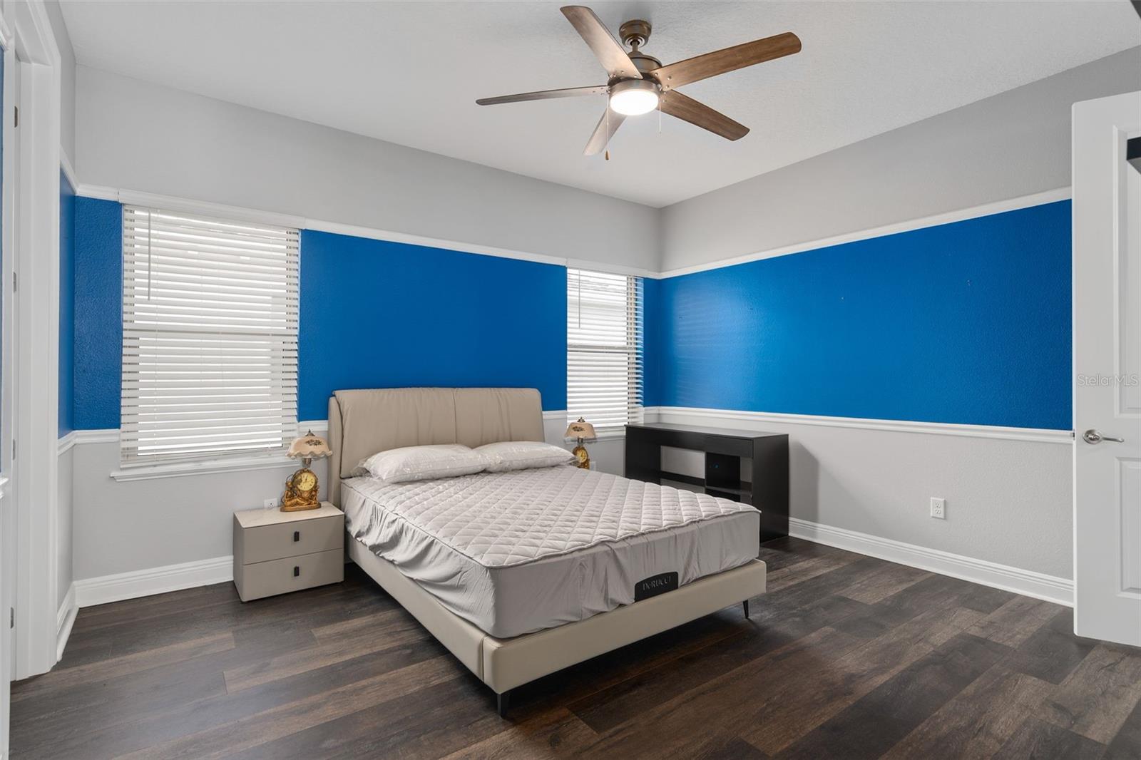 Image 41 of 78 For 15522 Shorebird Lane