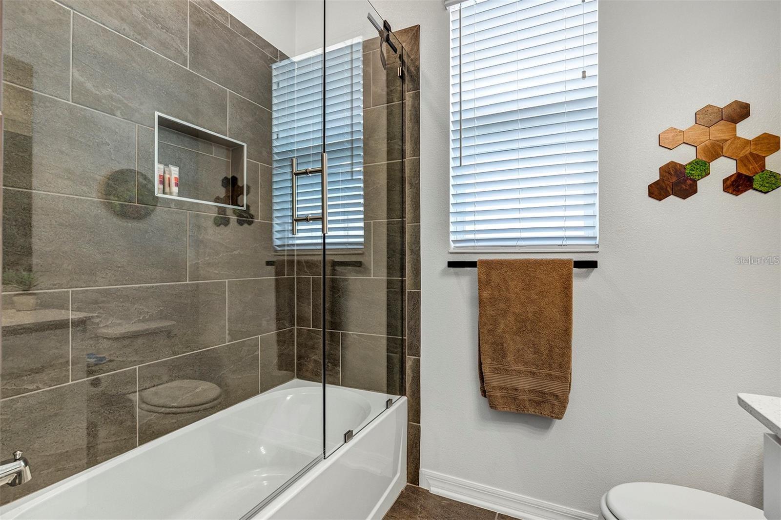 Image 15 of 28 For 2163 Bay Line Road