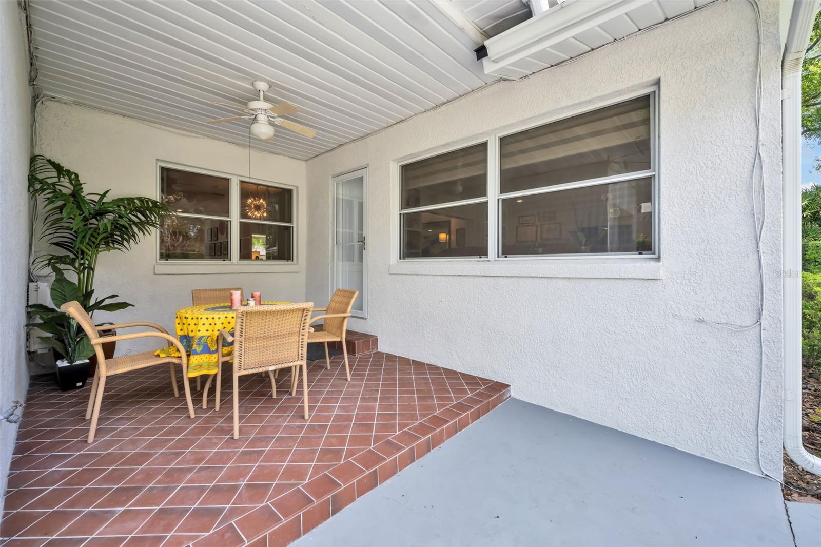 Image 37 of 41 For 1725 Carollee Lane