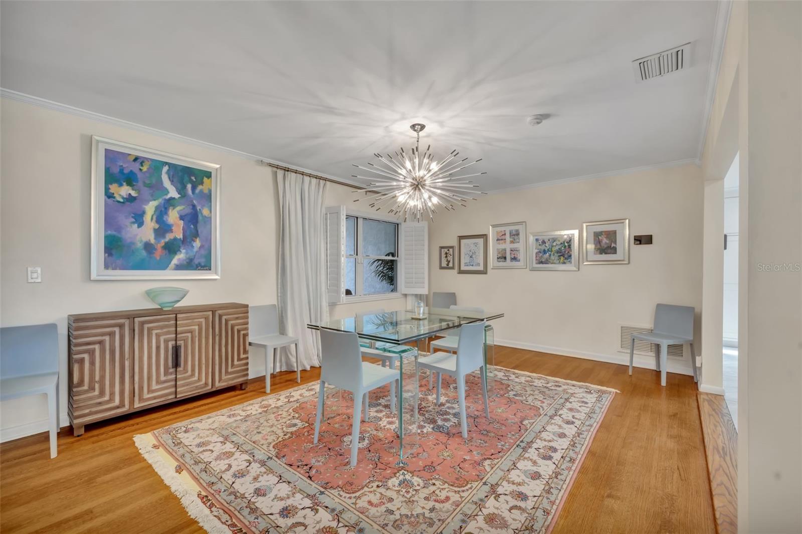 Image 4 of 41 For 1725 Carollee Lane