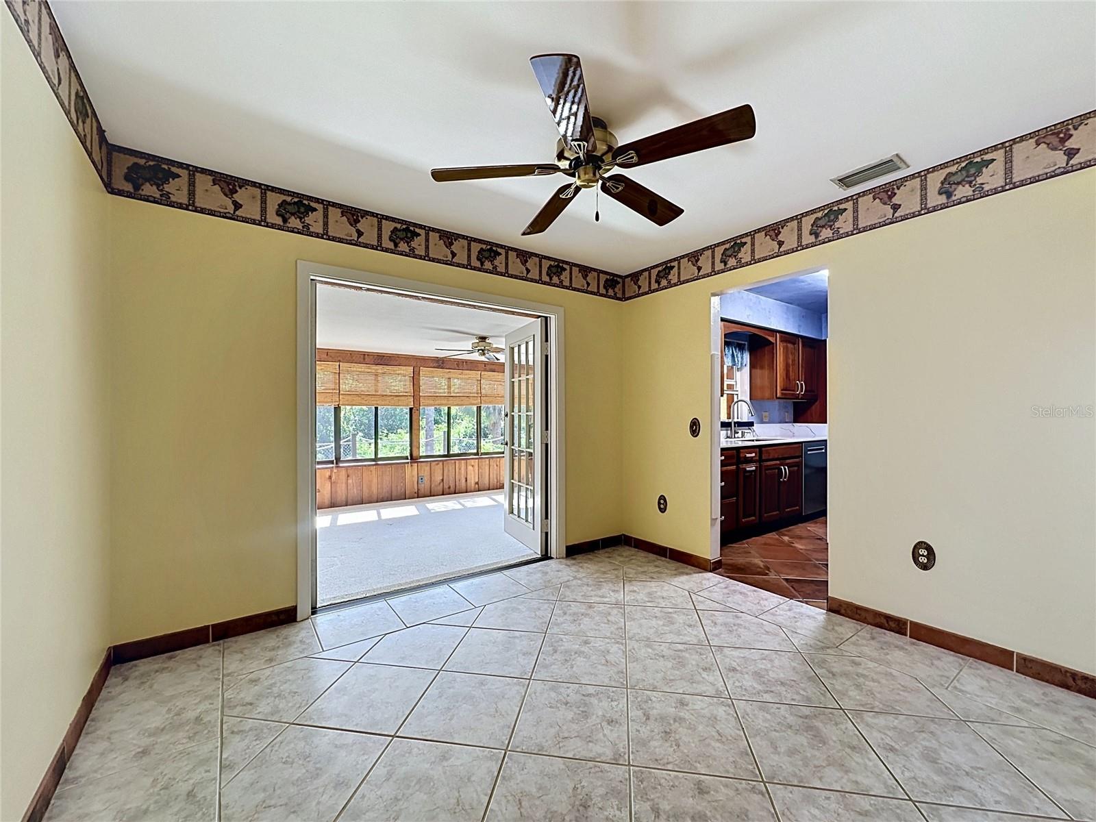 Image 18 of 71 For 653 Green Meadow Avenue