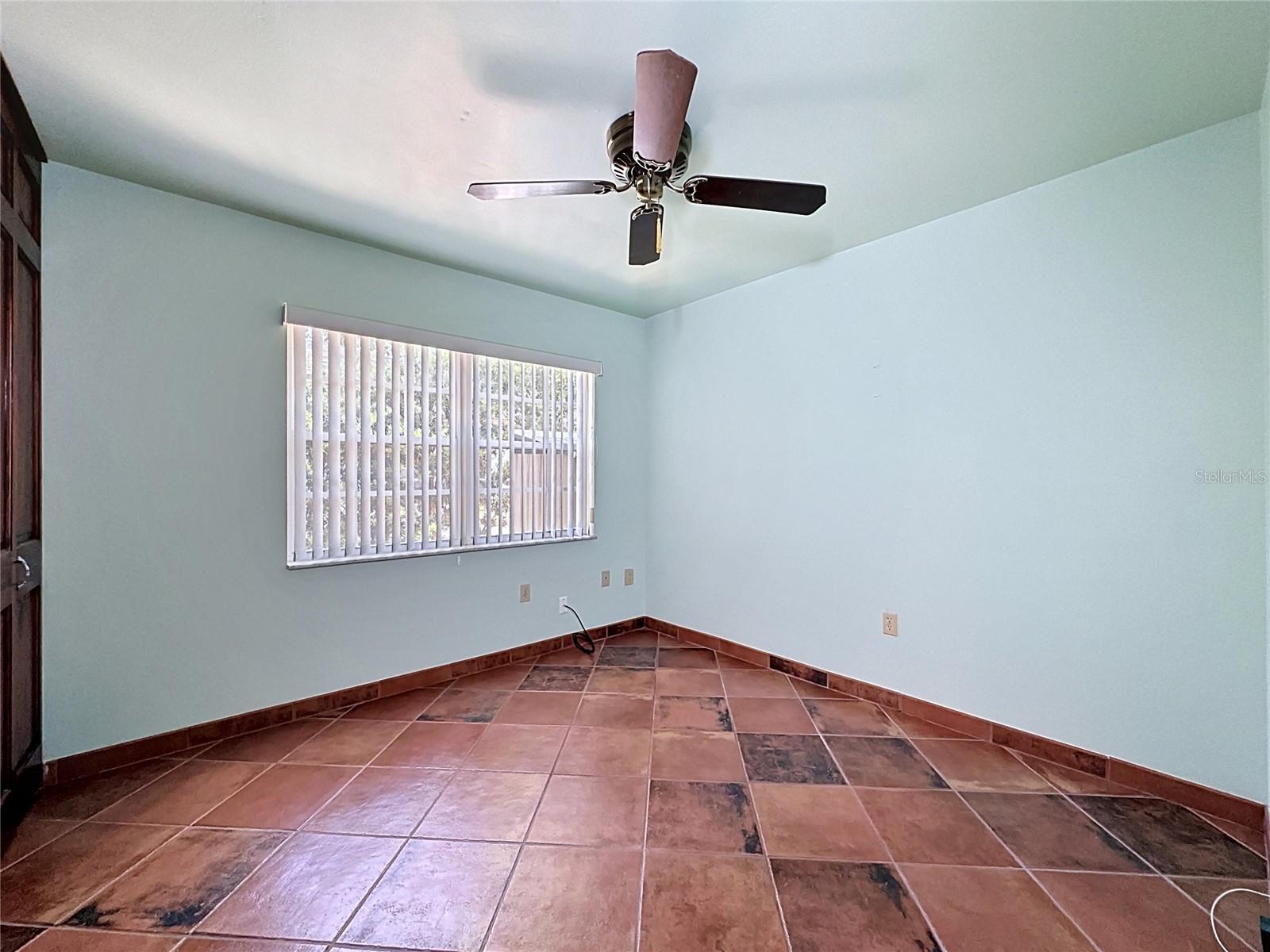 Image 37 of 71 For 653 Green Meadow Avenue