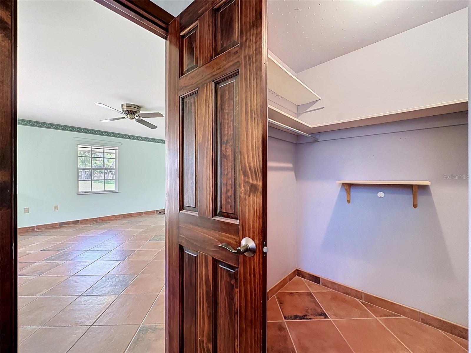 Image 47 of 71 For 653 Green Meadow Avenue
