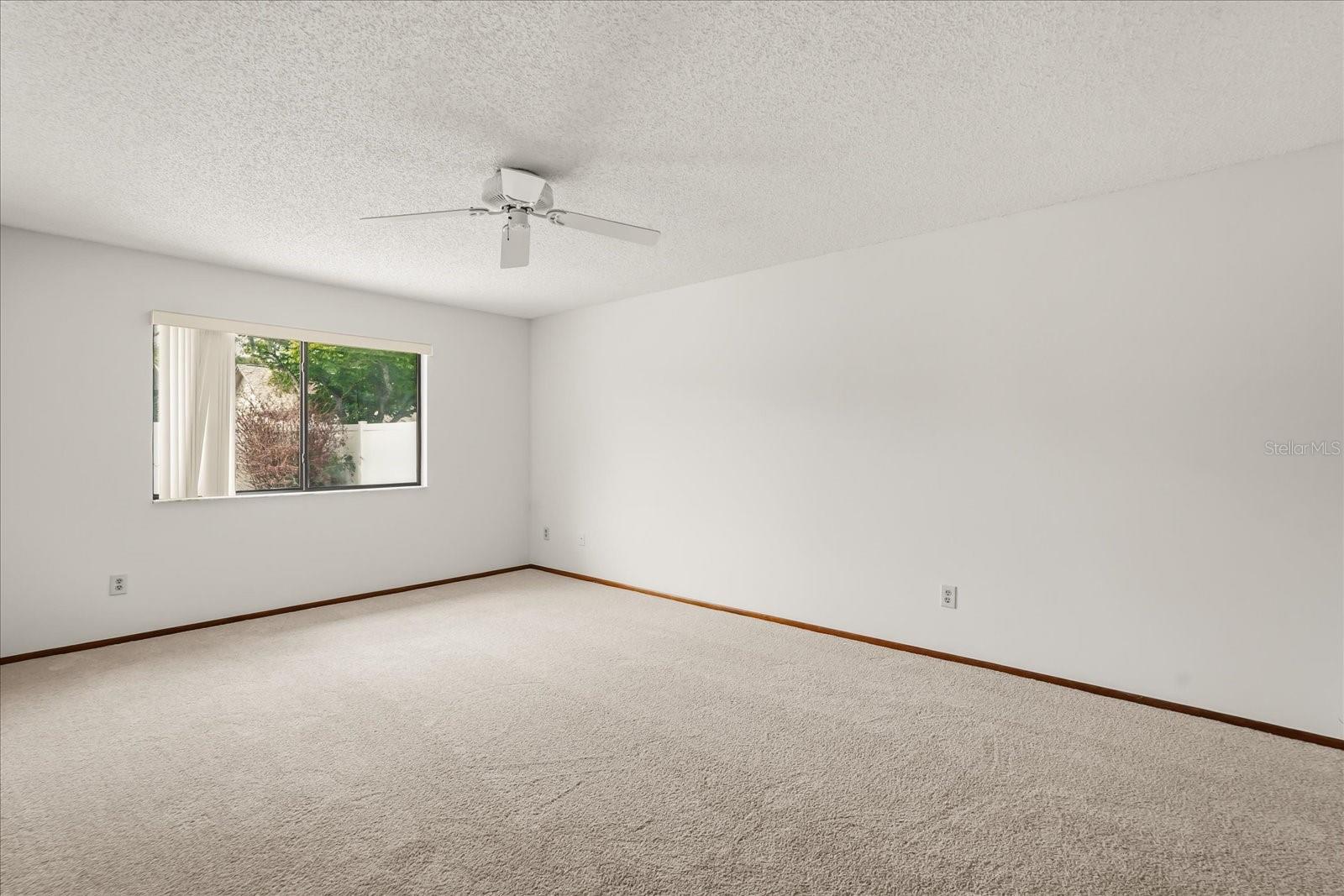 Image 19 of 41 For 10330 Taraby Court