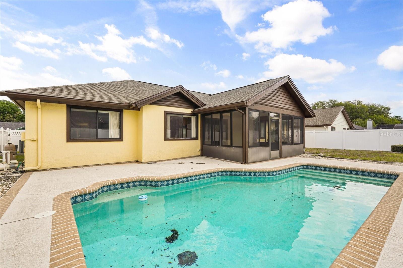 Image 2 of 41 For 10330 Taraby Court