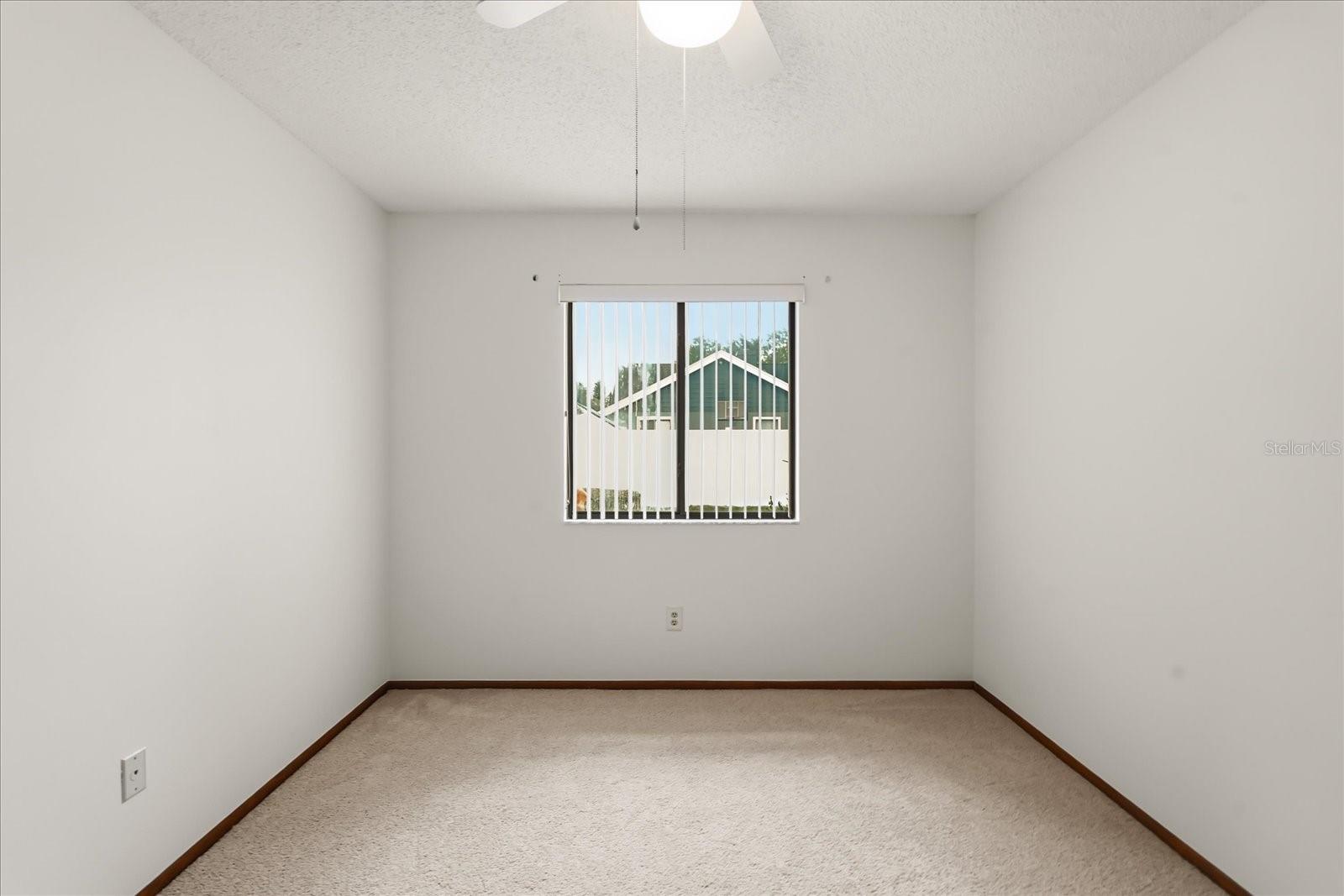 Image 24 of 41 For 10330 Taraby Court