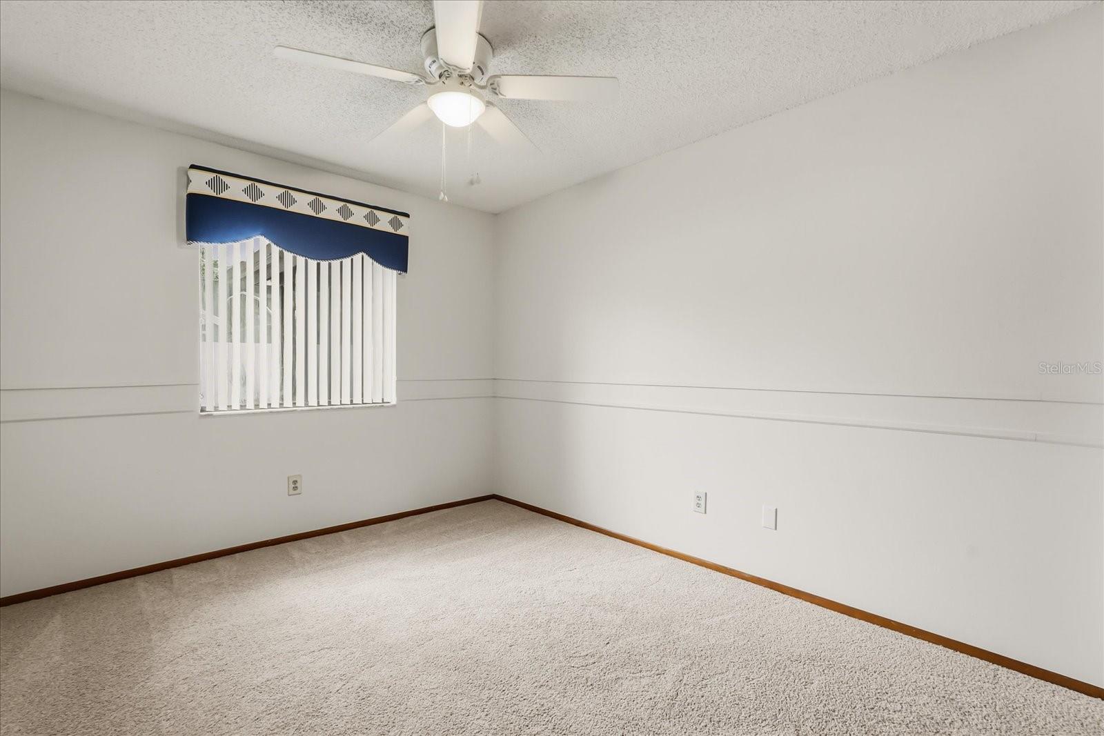 Image 31 of 41 For 10330 Taraby Court