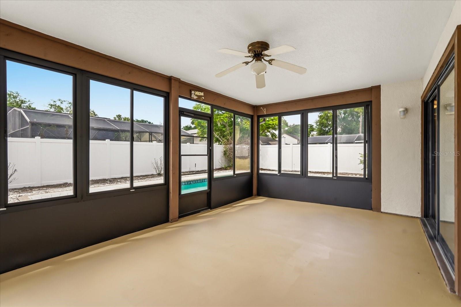 Image 40 of 41 For 10330 Taraby Court