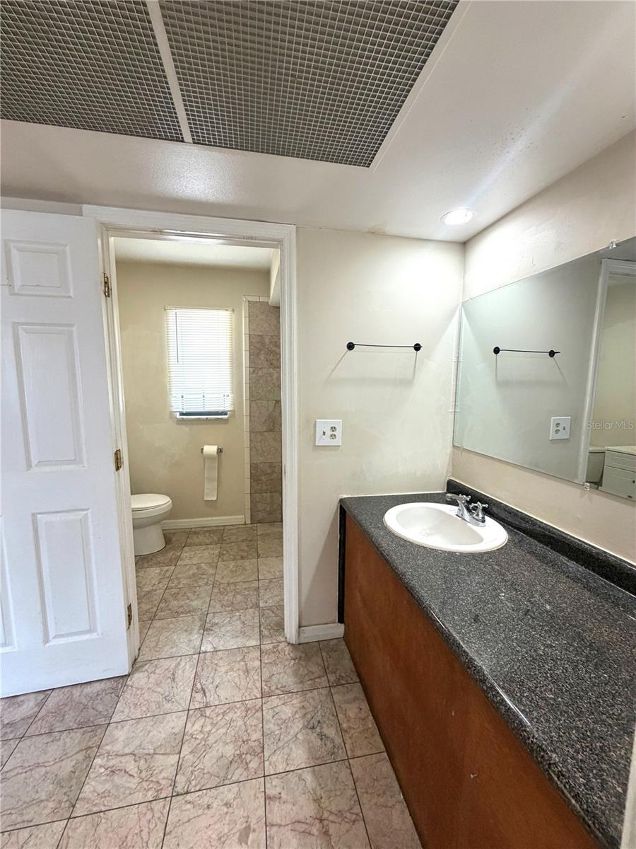 Image 10 of 22 For 1826 Mulberrywood Court