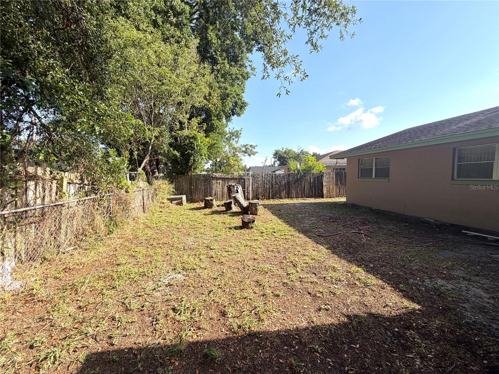 Image 16 of 22 For 1826 Mulberrywood Court