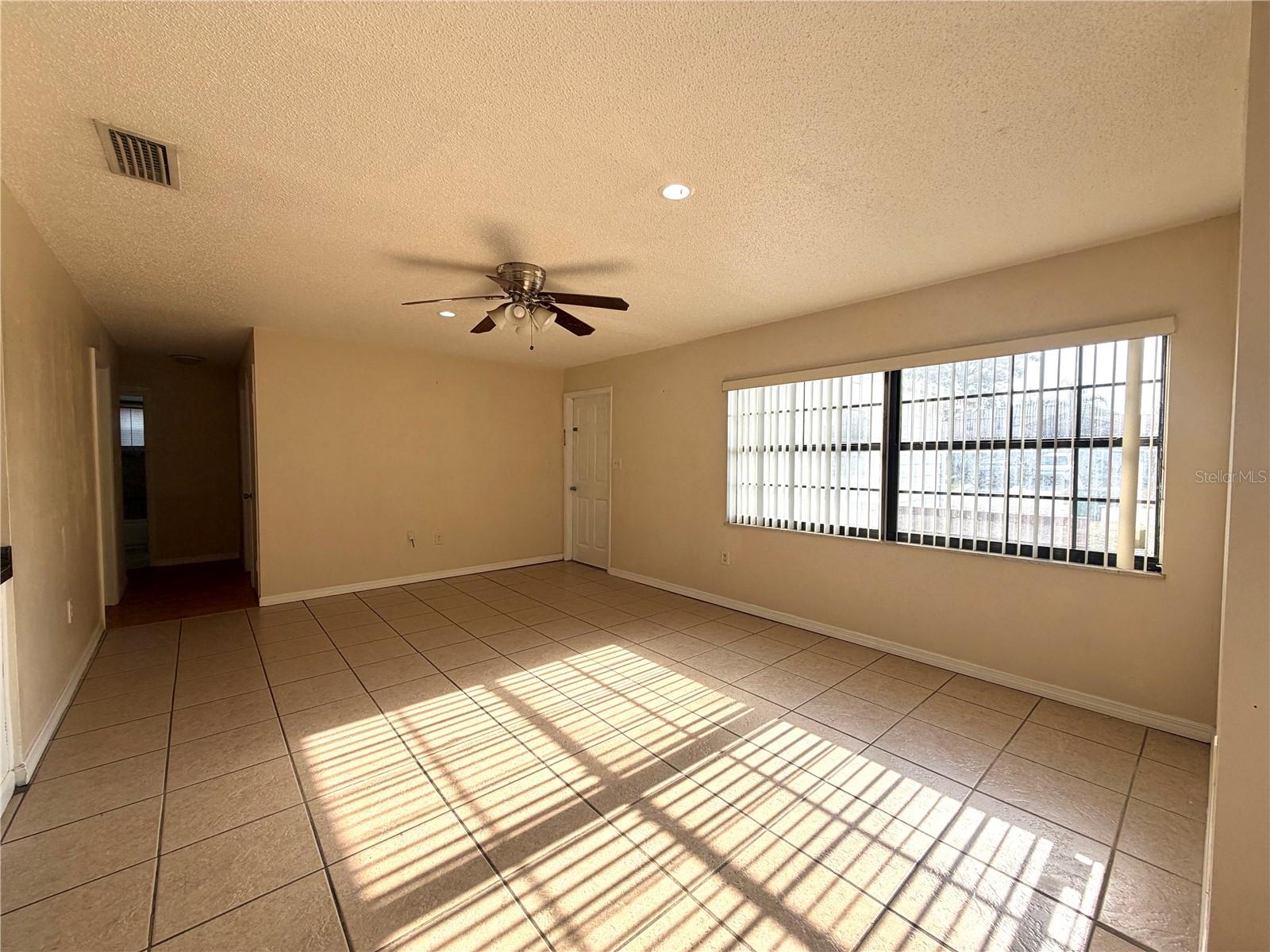 Image 2 of 22 For 1826 Mulberrywood Court