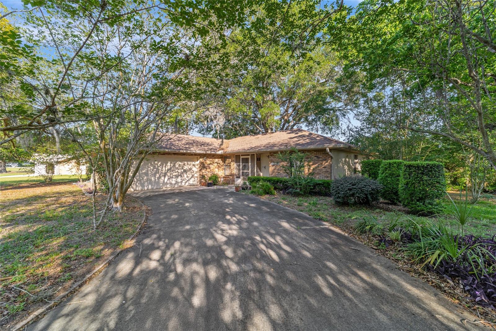Image 4 of 34 For 7385 103rd Lane