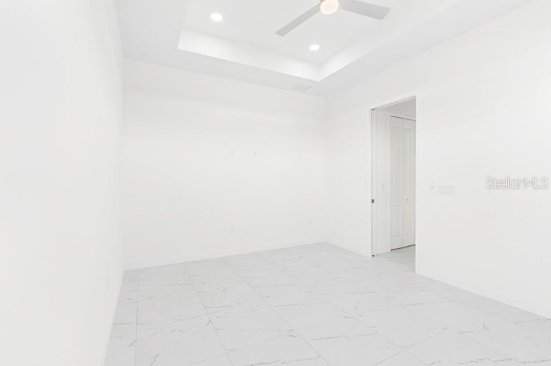 Image 20 of 44 For 3927 38th Street