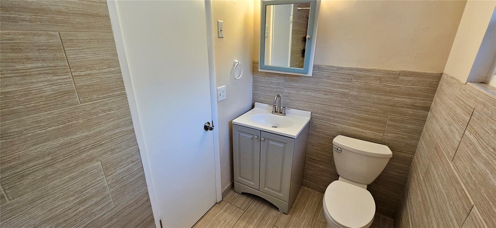 Image 10 of 18 For 5935 Antilla Drive