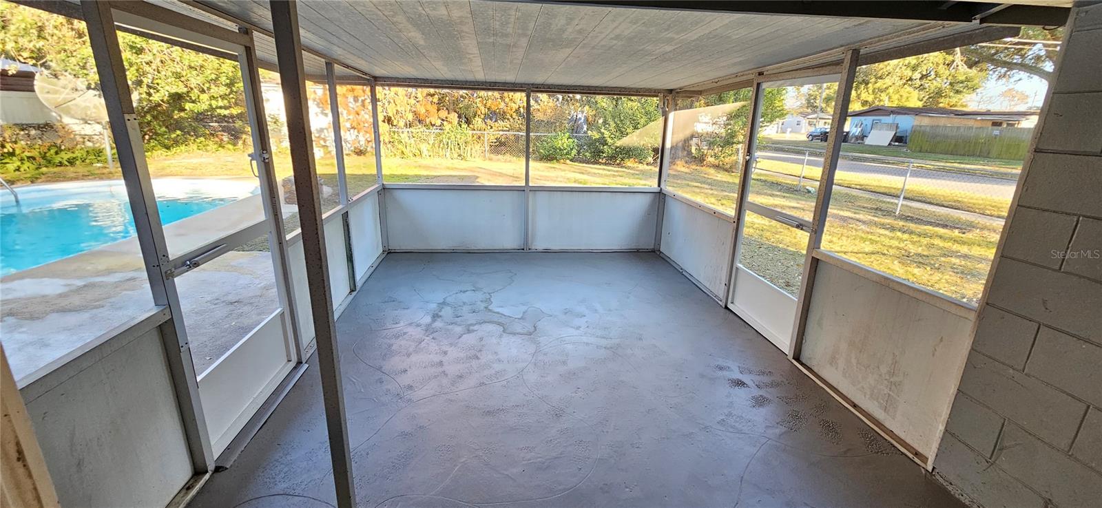 Image 14 of 18 For 5935 Antilla Drive