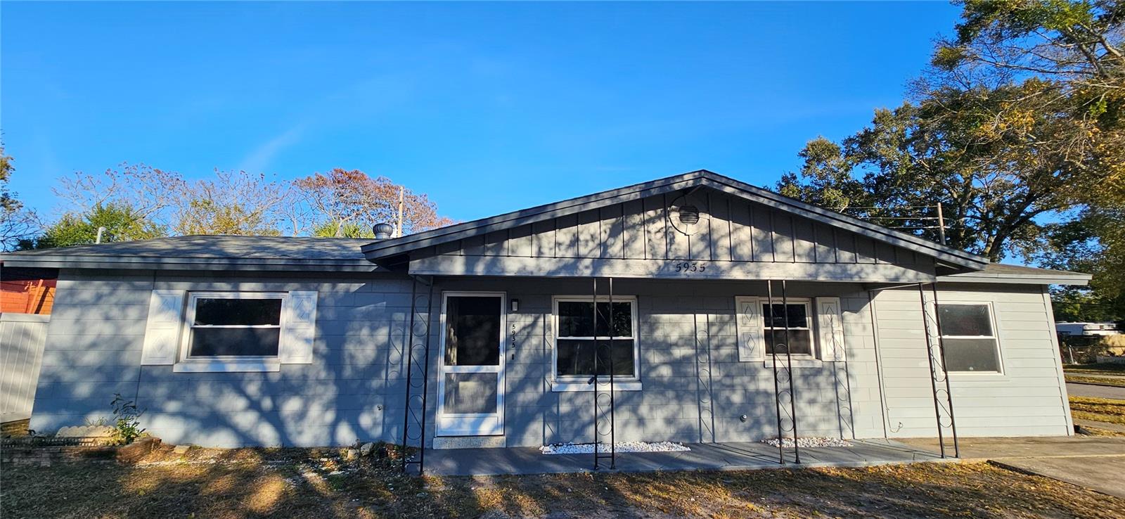 Image 2 of 18 For 5935 Antilla Drive