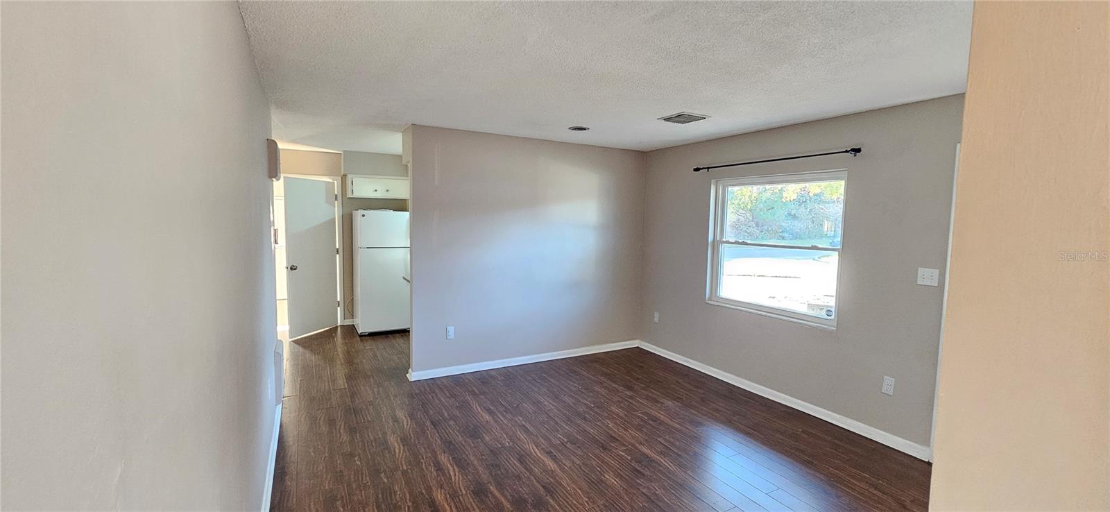 Image 3 of 18 For 5935 Antilla Drive