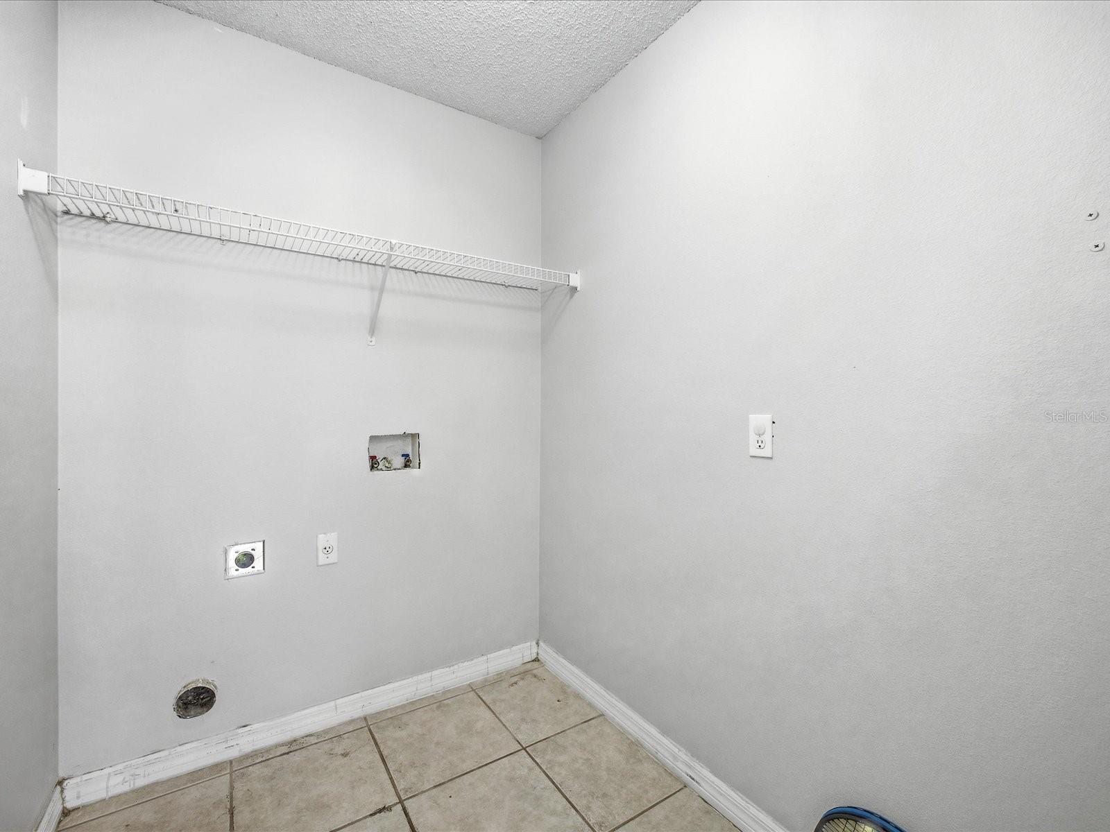 Image 22 of 63 For 1656 Dunes Court