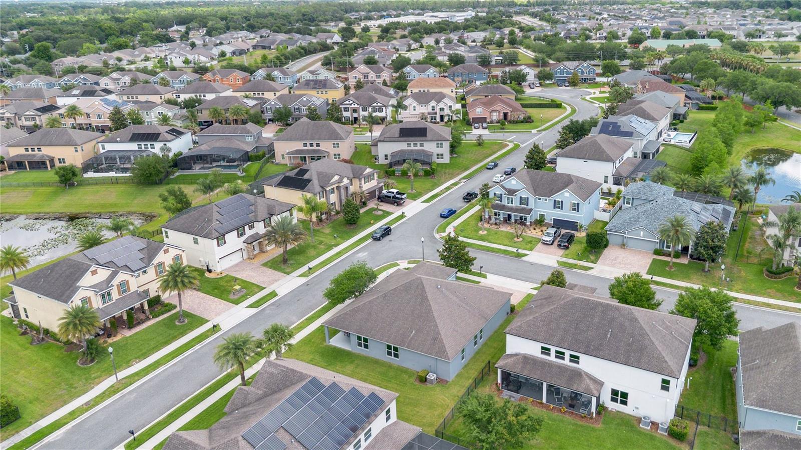 Image 43 of 59 For 402 Egret Place Drive