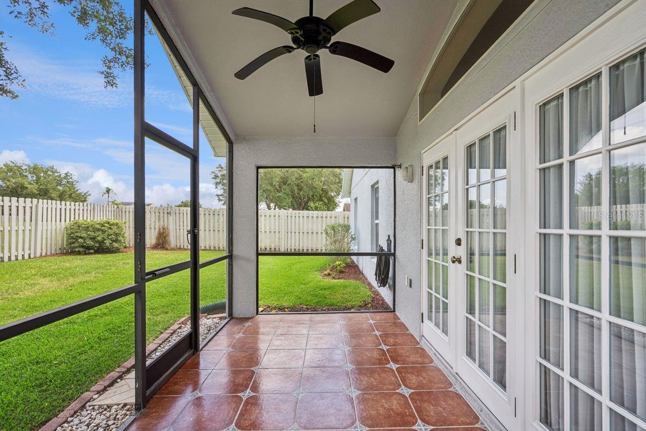 Image 18 of 20 For 5345 Los Palma Vista Drive