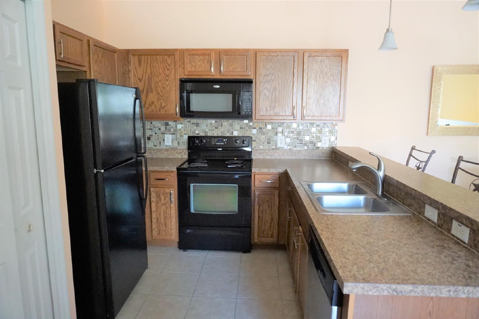 Image 3 of 21 For 7501 Bliss Way 7501