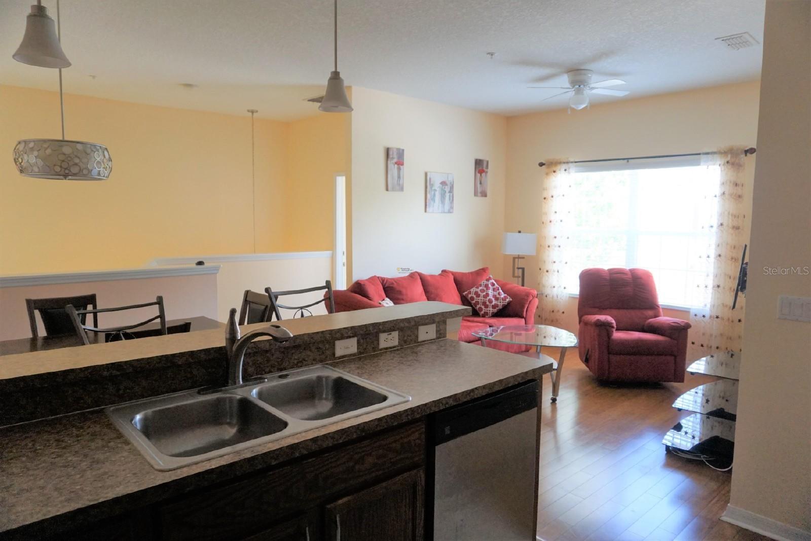 Image 4 of 21 For 7501 Bliss Way 7501