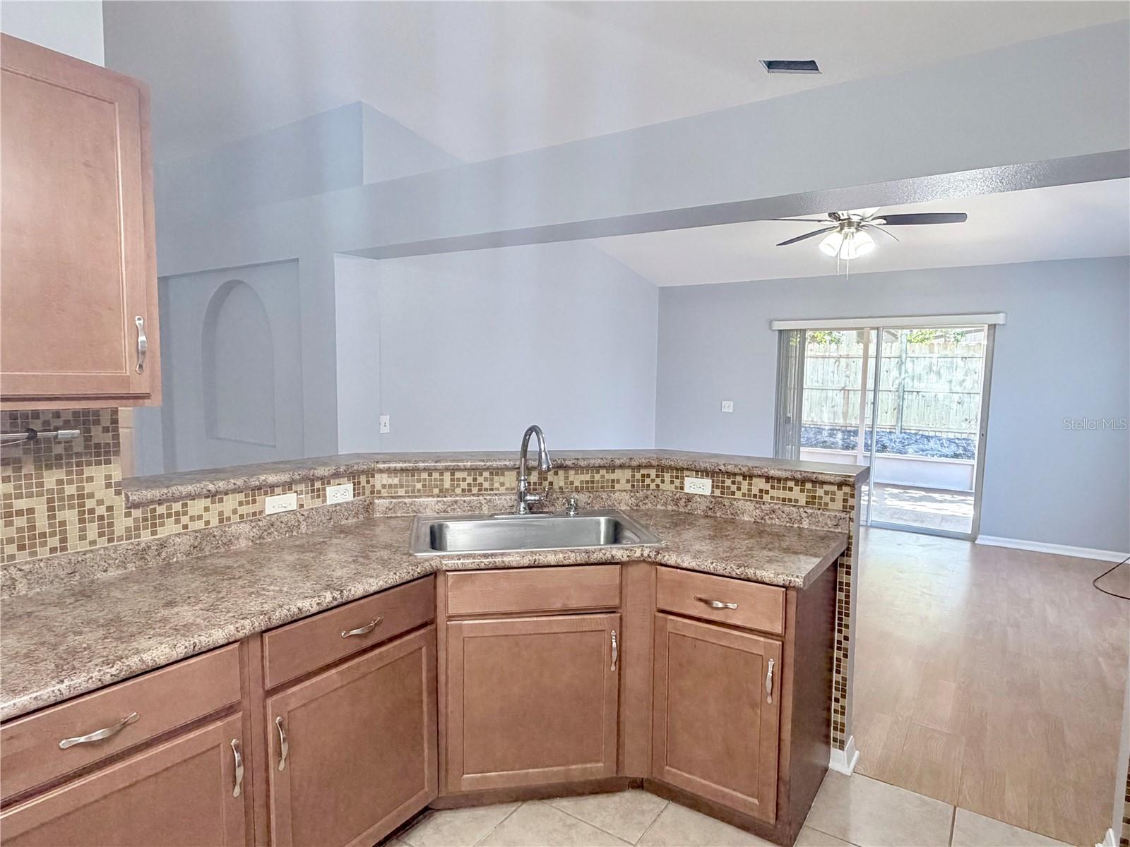 Image 7 of 17 For 26 Jett Loop