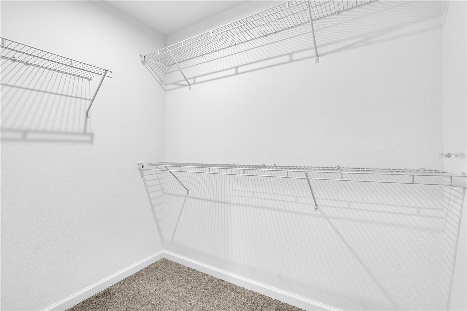 Image 14 of 35 For 1104 Lakeshore Breeze Place