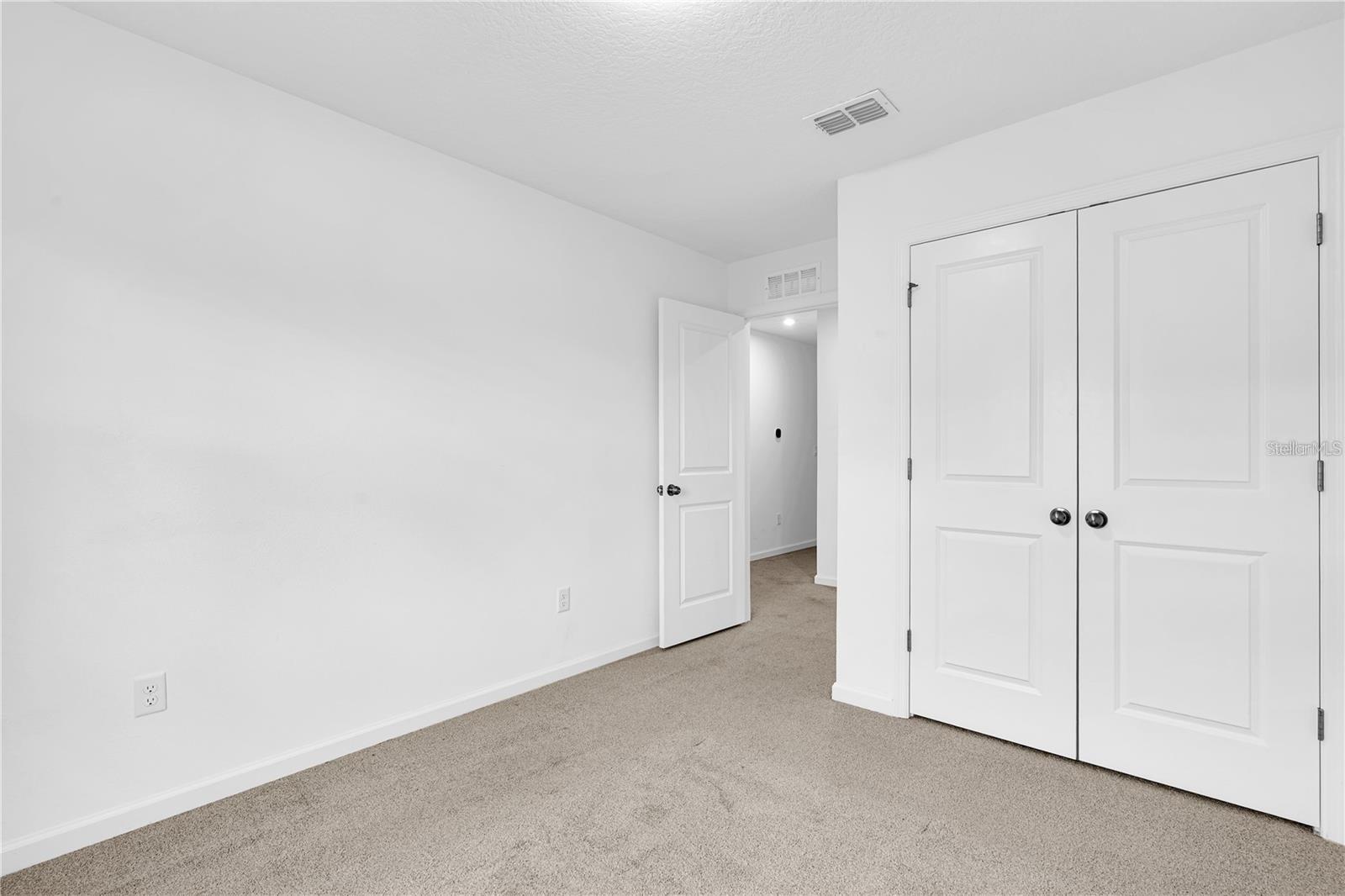 Image 20 of 35 For 1104 Lakeshore Breeze Place